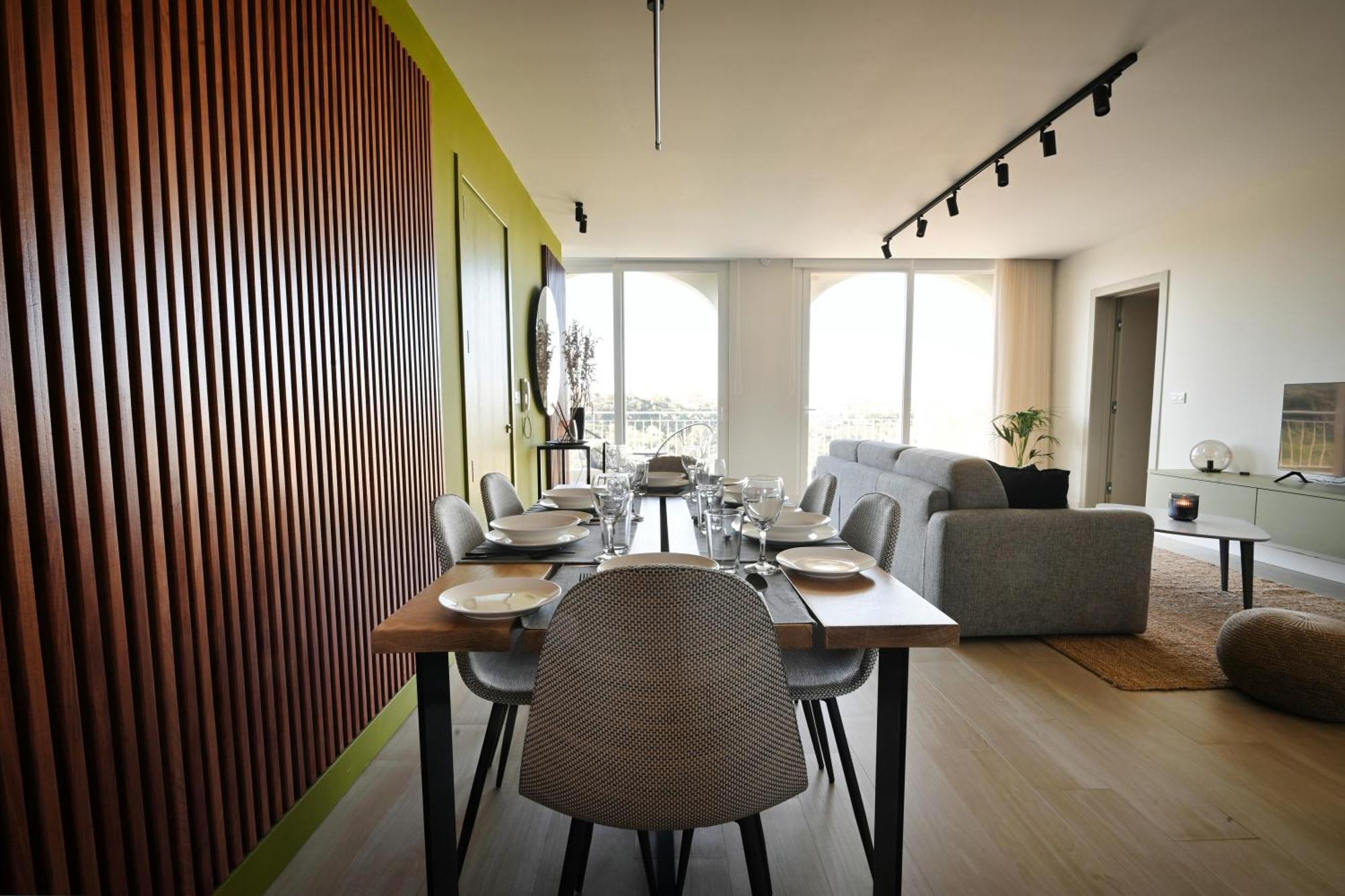 Cliff Edge Apartment In Шаара Экстерьер фото